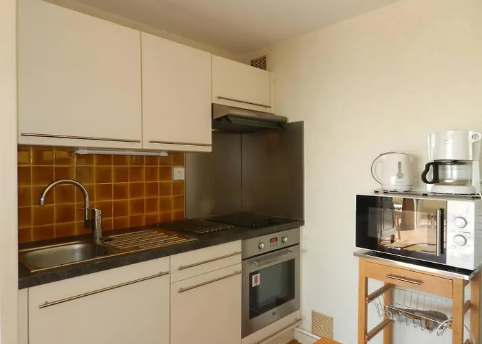 Lv005-065 Appt 2 Pieces 4 Couchages Le Lavandou